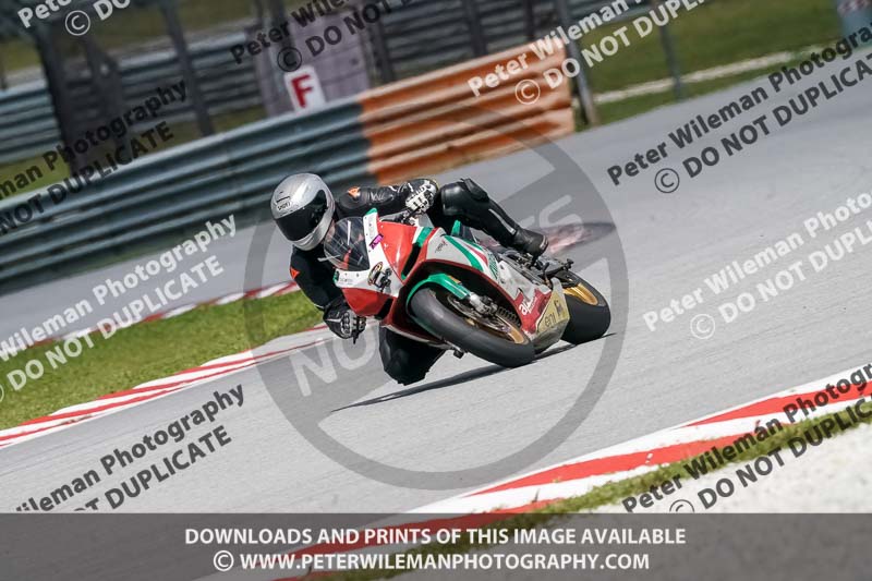 Sepang;event digital images;motorbikes;no limits;peter wileman photography;trackday;trackday digital images
